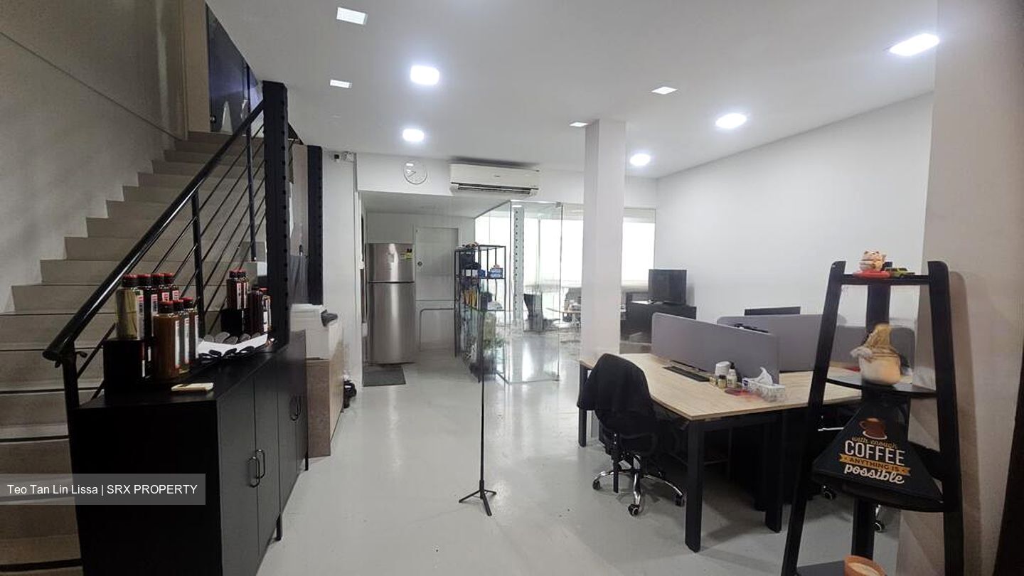 Oxley Bizhub (D14), Factory #486773911